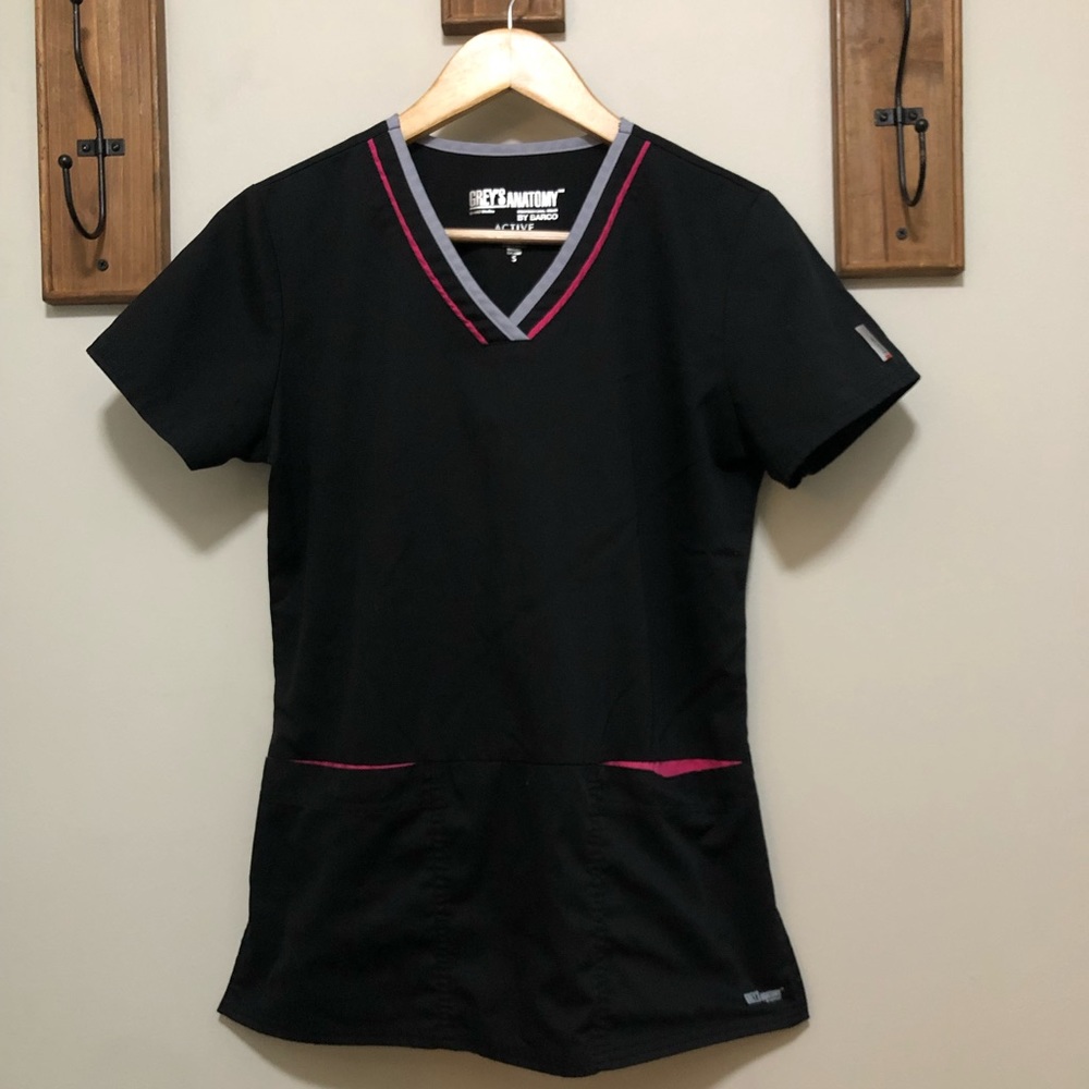 Grey’s Anatomy Active Scrub Top Black and Pink
